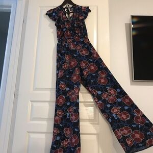 Band of gypsies floral Wide Leg jumpsuit Blue Ruffle Flutter Short Sleeve Sz XS
